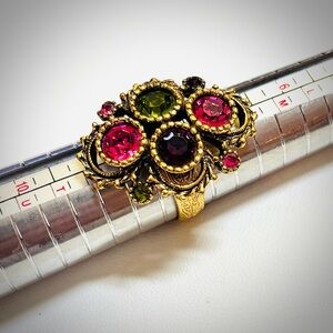 Sarah Coventry Ring Titled "Austrian Lites" from the 1970s Size 8 Adjustable